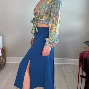 Ralph Lauren skirt. Royal blue. Midi. Slit. Sz2